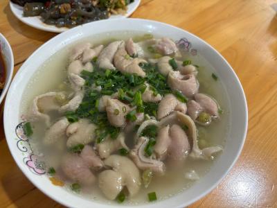 烧肥肠.JPG